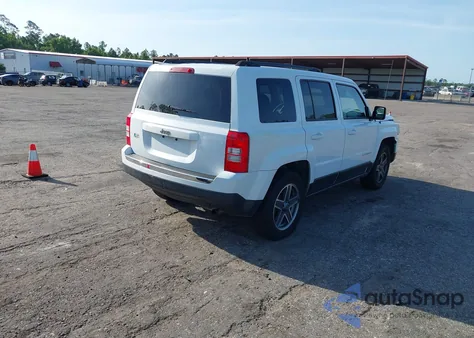 2015 Jeep Patriot Sport из США, поврежденный, VIN 1C4NJPBA9FD379681